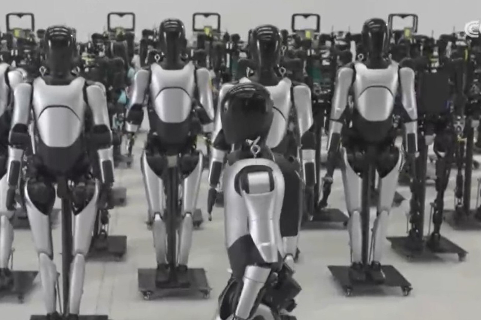 央视报道！揭秘KY开元机器人量产超级工厂