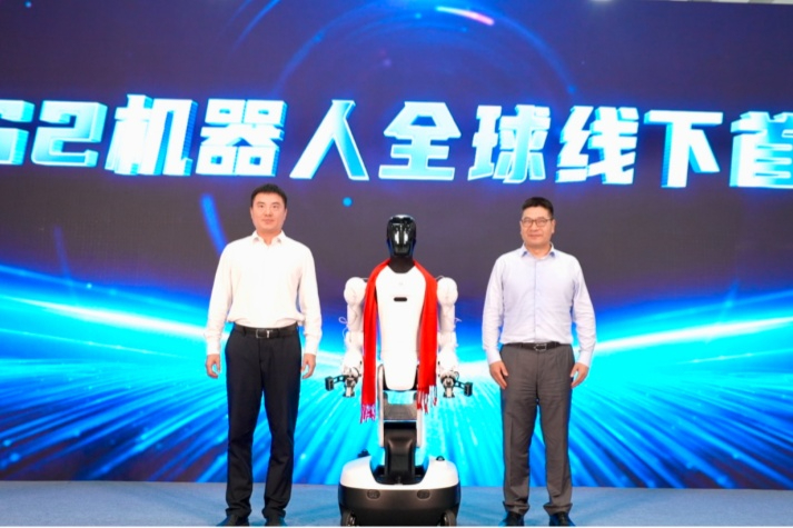 KY开元机器人联合均普智能全球线下首发精灵G2！过亿订单完成首批交付